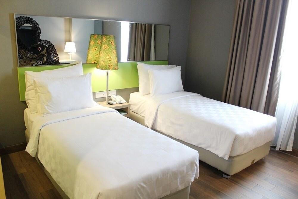 Khas Gresik Hotel Ngoại thất bức ảnh