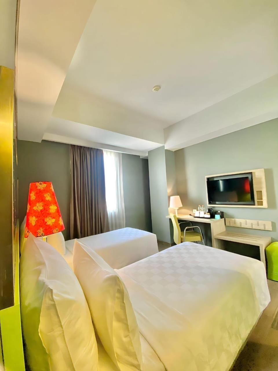 Khas Gresik Hotel Ngoại thất bức ảnh